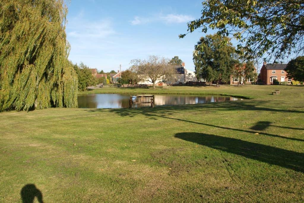 Self-Contained Annex - Beautiful Village Near York Exterior foto
